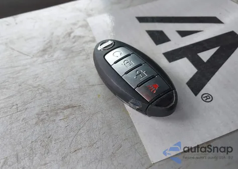 2017 Nissan Pathfinder Sv z USA, uszkodzony, nr VIN 5N1DR2MM7HC649655